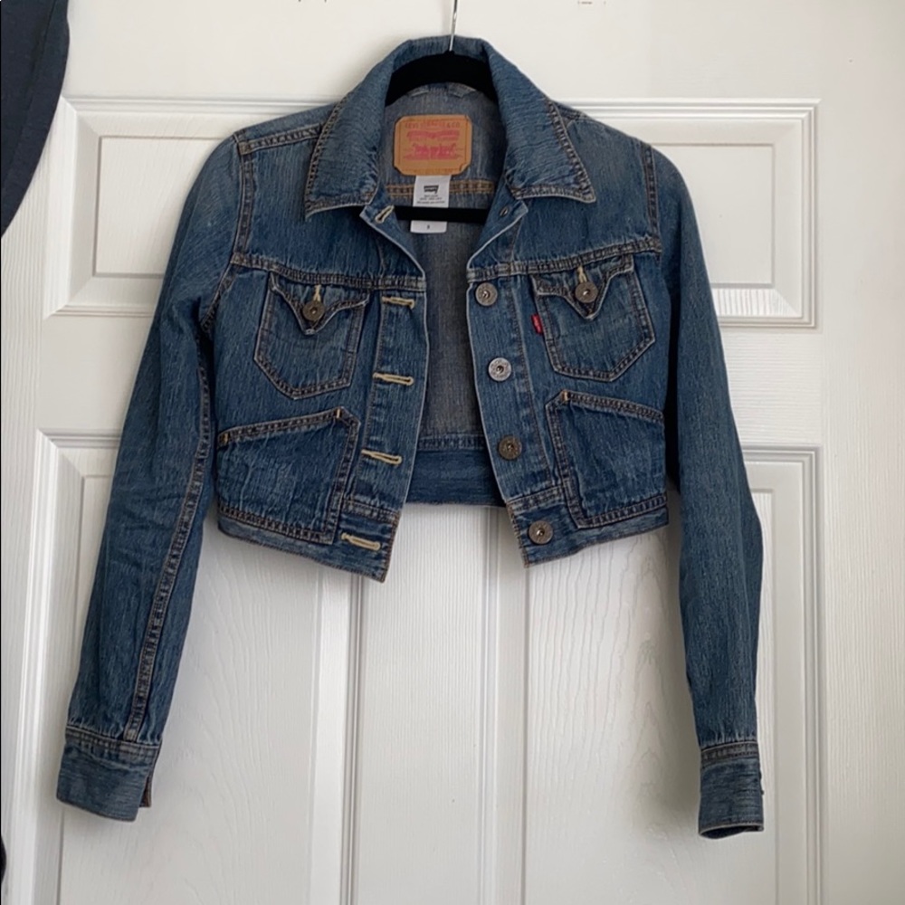 Levi Cropped Jean Jacket